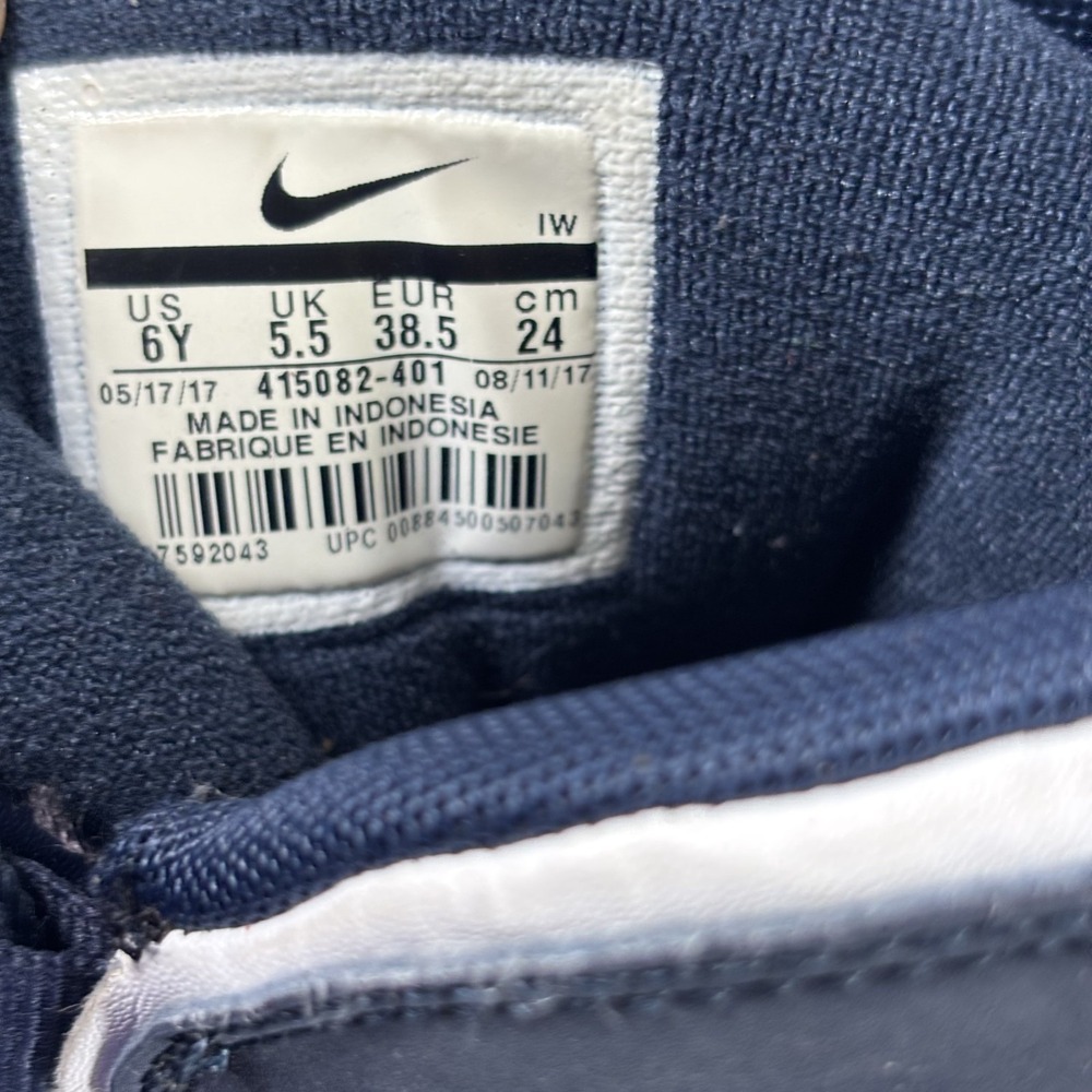 Nike Air More Uptempo GS Size 6Y Women's 7.5 Obsidian Navy/White 415082-401 - Picture 16 of 16